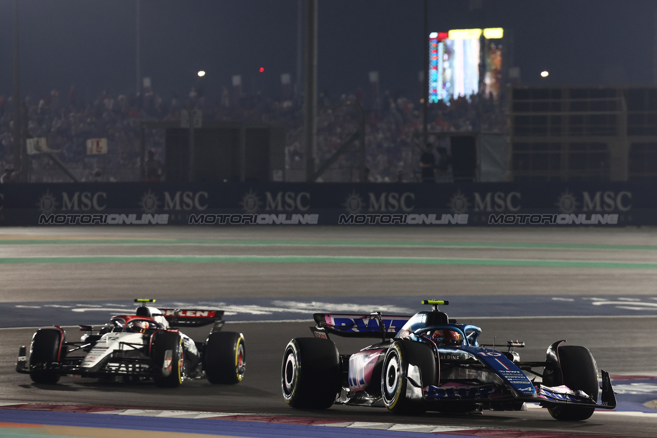 GP QATAR, Pierre Gasly (FRA) Alpine F1 Team A523.

08.10.2023. Formula 1 World Championship, Rd 18, Qatar Grand Prix, Doha, Qatar, Gara Day.

- www.xpbimages.com, EMail: requests@xpbimages.com © Copyright: Batchelor / XPB Images