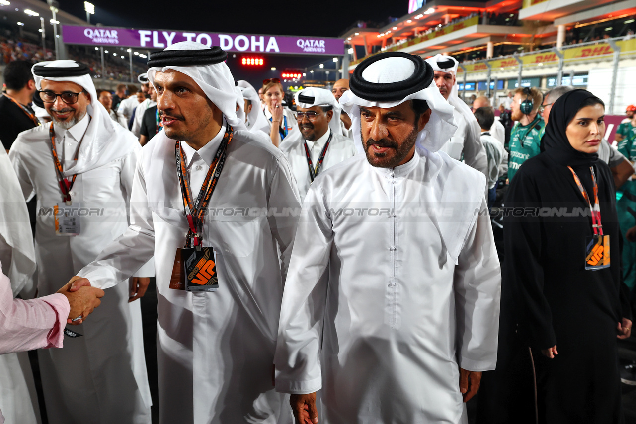 GP QATAR, Mohammed Bin Sulayem (UAE) FIA President with guests on the grid.

08.10.2023. Formula 1 World Championship, Rd 18, Qatar Grand Prix, Doha, Qatar, Gara Day.

 - www.xpbimages.com, EMail: requests@xpbimages.com © Copyright: Coates / XPB Images