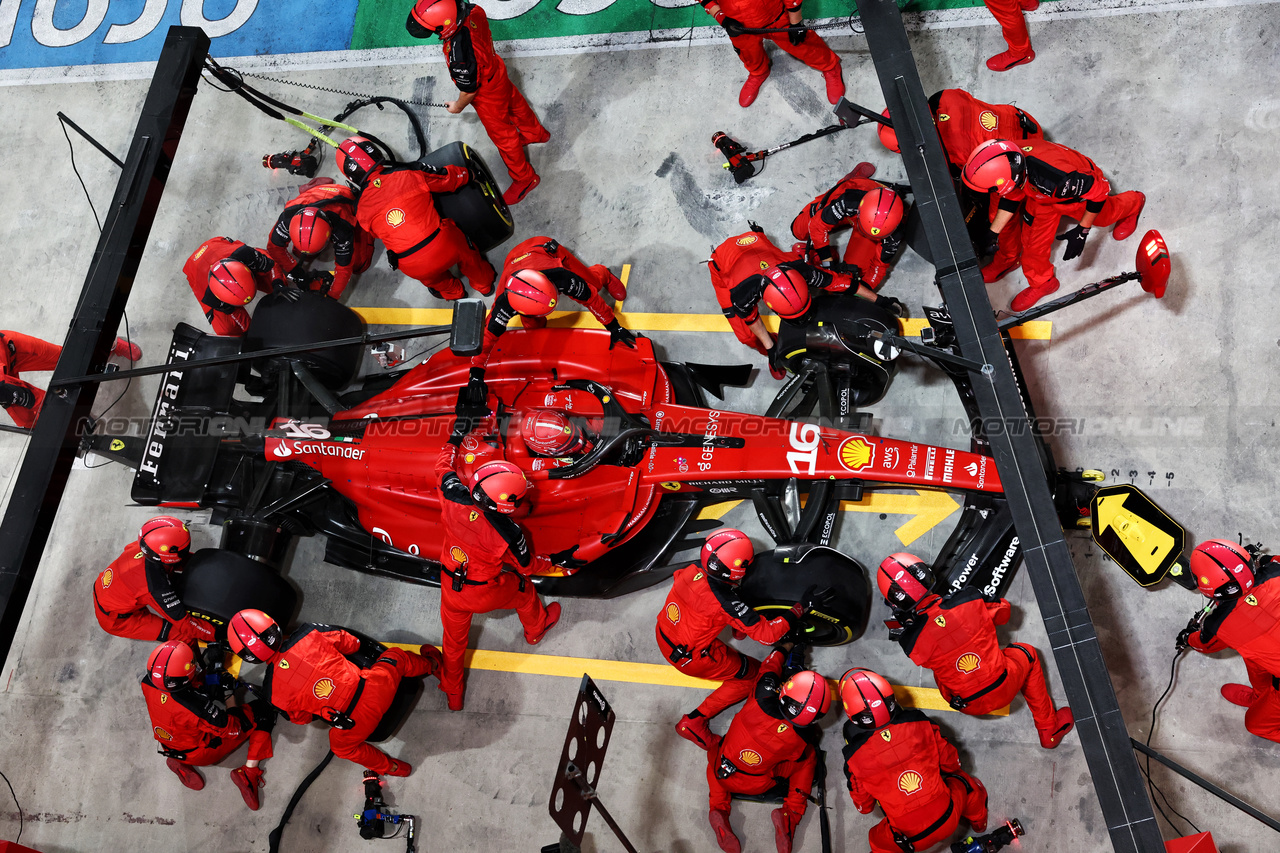 GP QATAR, Charles Leclerc (MON) Ferrari SF-23 makes a pit stop.

08.10.2023. Formula 1 World Championship, Rd 18, Qatar Grand Prix, Doha, Qatar, Gara Day.

- www.xpbimages.com, EMail: requests@xpbimages.com © Copyright: Moy / XPB Images