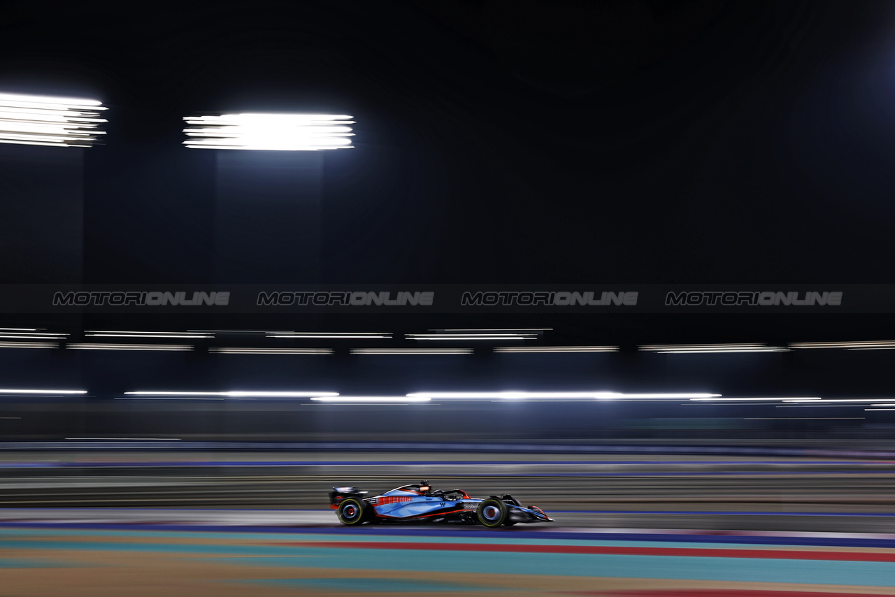 GP QATAR, Alexander Albon (THA) Williams Racing FW45.

08.10.2023. Formula 1 World Championship, Rd 18, Qatar Grand Prix, Doha, Qatar, Gara Day.

- www.xpbimages.com, EMail: requests@xpbimages.com © Copyright: Charniaux / XPB Images