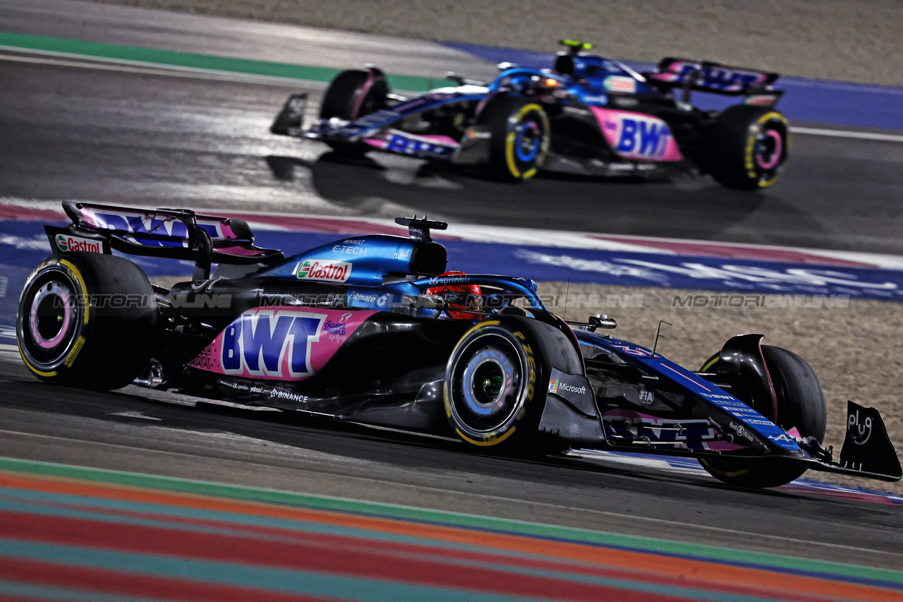 GP QATAR, Esteban Ocon (FRA) Alpine F1 Team A523.

08.10.2023. Formula 1 World Championship, Rd 18, Qatar Grand Prix, Doha, Qatar, Gara Day.

- www.xpbimages.com, EMail: requests@xpbimages.com © Copyright: Charniaux / XPB Images