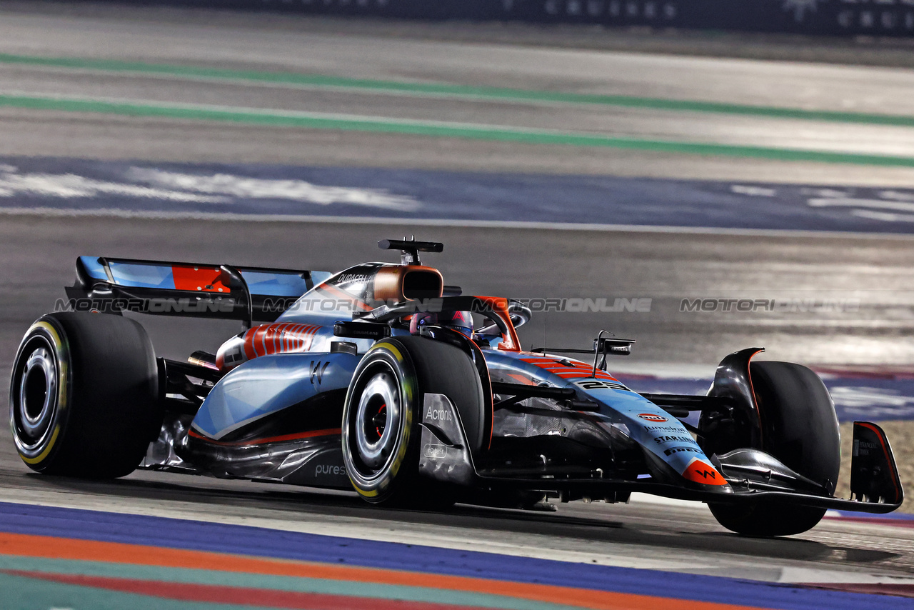 GP QATAR, Alexander Albon (THA) Williams Racing FW45.

08.10.2023. Formula 1 World Championship, Rd 18, Qatar Grand Prix, Doha, Qatar, Gara Day.

- www.xpbimages.com, EMail: requests@xpbimages.com © Copyright: Charniaux / XPB Images