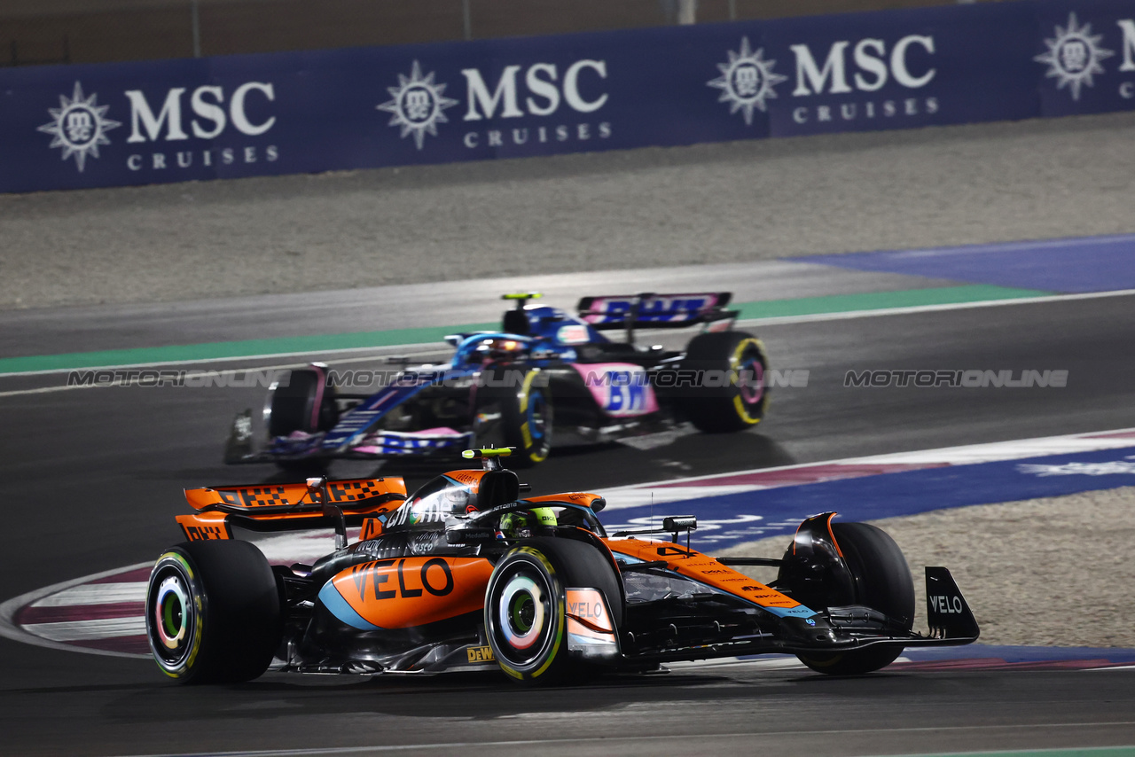 GP QATAR, Lando Norris (GBR) McLaren MCL60.

08.10.2023. Formula 1 World Championship, Rd 18, Qatar Grand Prix, Doha, Qatar, Gara Day.

- www.xpbimages.com, EMail: requests@xpbimages.com © Copyright: Batchelor / XPB Images