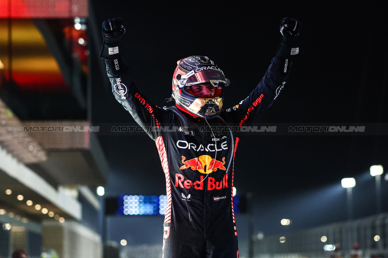 GP QATAR, Max Verstappen (NLD), Red Bull Racing 
08.10.2023. Formula 1 World Championship, Rd 18, Qatar Grand Prix, Doha, Qatar, Gara Day.
- www.xpbimages.com, EMail: requests@xpbimages.com © Copyright: Charniaux / XPB Images