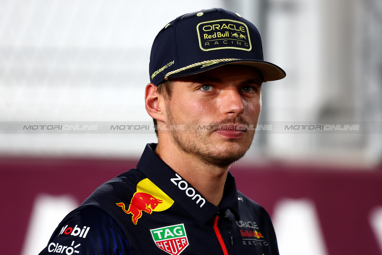 GP QATAR, Max Verstappen (NLD) Red Bull Racing on the drivers' parade.

08.10.2023. Formula 1 World Championship, Rd 18, Qatar Grand Prix, Doha, Qatar, Gara Day.

 - www.xpbimages.com, EMail: requests@xpbimages.com © Copyright: Coates / XPB Images