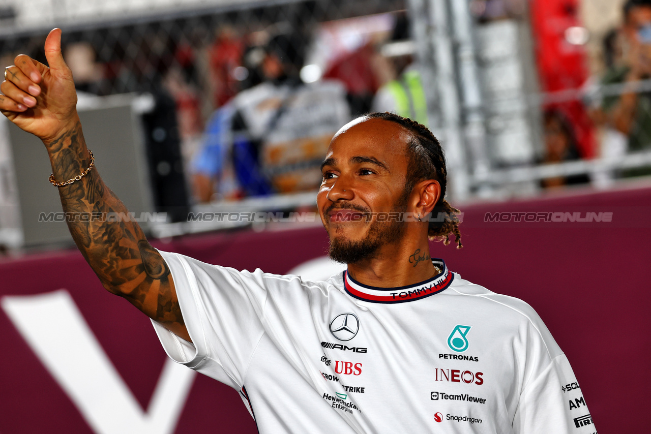 GP QATAR, Lewis Hamilton (GBR) Mercedes AMG F1 on the drivers' parade.

08.10.2023. Formula 1 World Championship, Rd 18, Qatar Grand Prix, Doha, Qatar, Gara Day.

 - www.xpbimages.com, EMail: requests@xpbimages.com © Copyright: Coates / XPB Images