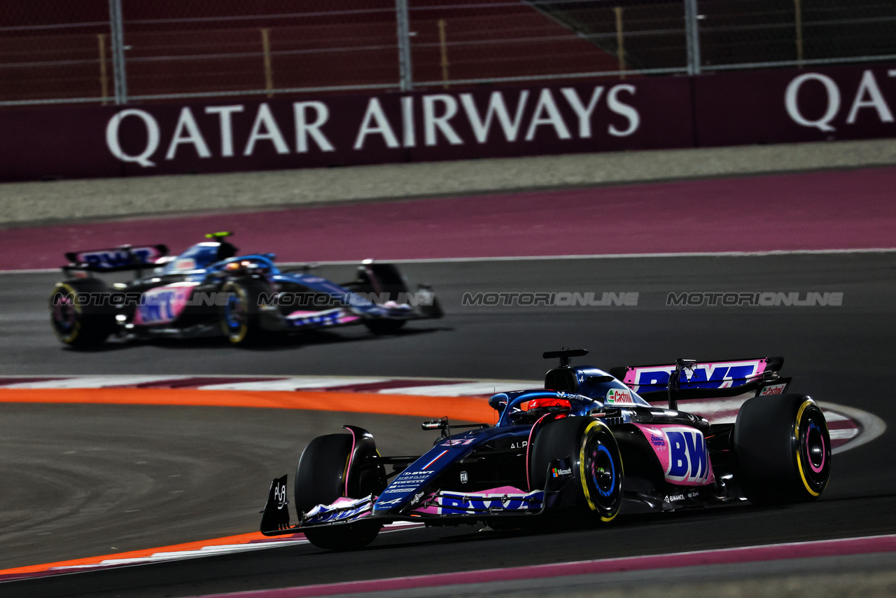 GP QATAR, Esteban Ocon (FRA) Alpine F1 Team A523.

08.10.2023. Formula 1 World Championship, Rd 18, Qatar Grand Prix, Doha, Qatar, Gara Day.

 - www.xpbimages.com, EMail: requests@xpbimages.com © Copyright: Coates / XPB Images