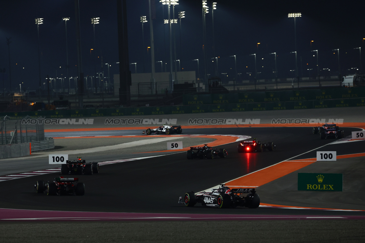 GP QATAR, Nico Hulkenberg (GER) Haas VF-23.

08.10.2023. Formula 1 World Championship, Rd 18, Qatar Grand Prix, Doha, Qatar, Gara Day.

 - www.xpbimages.com, EMail: requests@xpbimages.com © Copyright: Coates / XPB Images