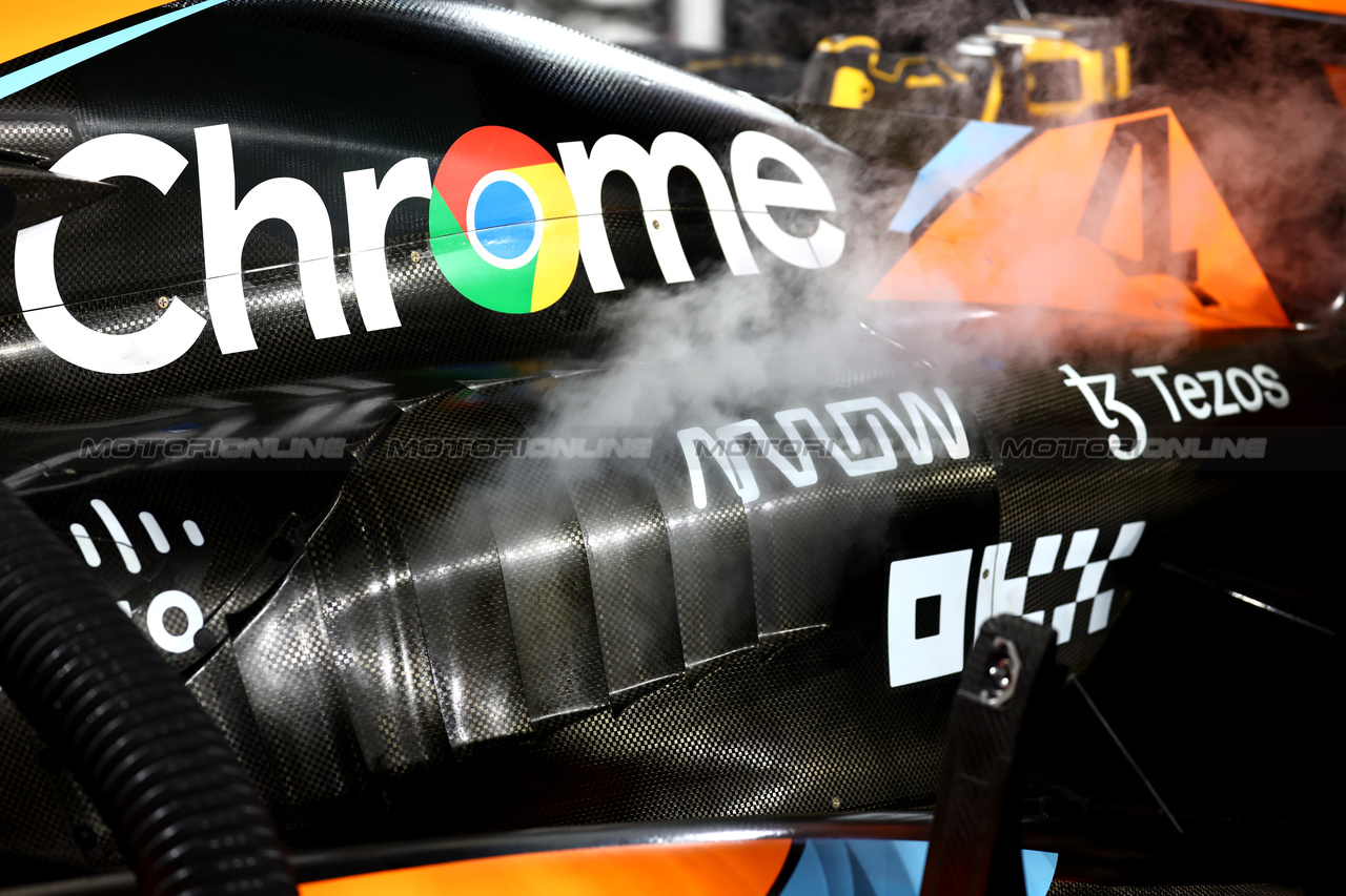 GP QATAR, McLaren MCL60 of Lando Norris (GBR) McLaren on the grid.

08.10.2023. Formula 1 World Championship, Rd 18, Qatar Grand Prix, Doha, Qatar, Gara Day.

 - www.xpbimages.com, EMail: requests@xpbimages.com © Copyright: Coates / XPB Images