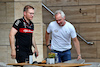 GP QATAR, (L to R): Andreas Seidl (GER) Sauber Group Chief Executive Officer with Mark Berryman (GBR) Add Motorsports Director e Driver Manager. 
08.10.2023. Formula 1 World Championship, Rd 18, Qatar Grand Prix, Doha, Qatar, Gara Day.
- www.xpbimages.com, EMail: requests@xpbimages.com © Copyright: Batchelor / XPB Images