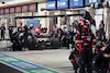 GP QATAR, Liam Lawson (NZL) AlphaTauri AT04 makes a pit stop.
08.10.2023. Formula 1 World Championship, Rd 18, Qatar Grand Prix, Doha, Qatar, Gara Day.
- www.xpbimages.com, EMail: requests@xpbimages.com © Copyright: Batchelor / XPB Images