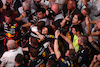 GP QATAR, Gara winner Max Verstappen (NLD) Red Bull Racing celebrates with girlfriend Kelly Piquet (BRA) in parc ferme.
08.10.2023. Formula 1 World Championship, Rd 18, Qatar Grand Prix, Doha, Qatar, Gara Day.
- www.xpbimages.com, EMail: requests@xpbimages.com © Copyright: Moy / XPB Images