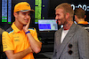 GP QATAR, (L to R): Lando Norris (GBR) McLaren with David Beckham (GBR) Former Football Player.
08.10.2023. Formula 1 World Championship, Rd 18, Qatar Grand Prix, Doha, Qatar, Gara Day.
 - www.xpbimages.com, EMail: requests@xpbimages.com © Copyright: Coates / XPB Images