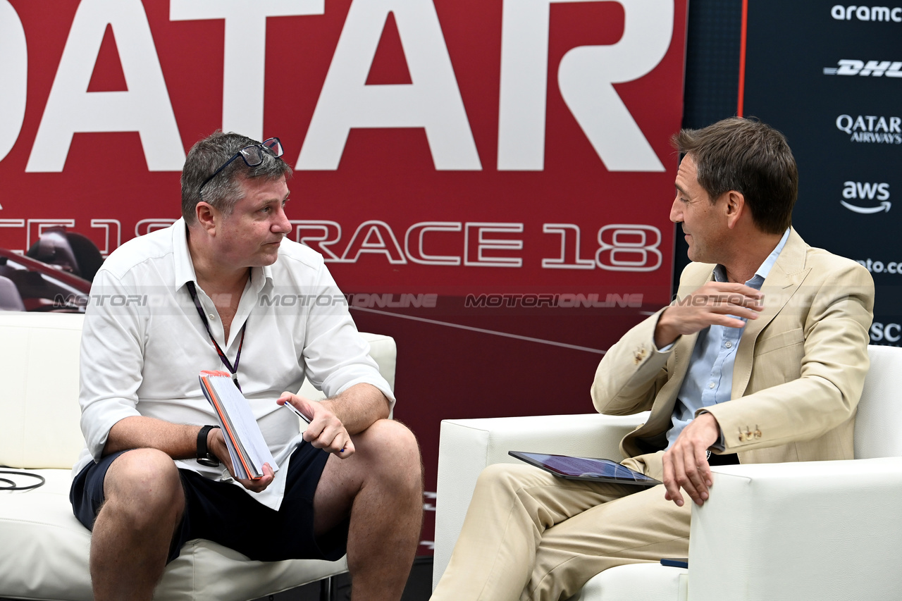 GP QATAR, (L to R): David Croft (GBR) Sky Sports Commentator e Tom Clarkson (GBR) Journalist in the FIA Press Conference.

05.10.2023. Formula 1 World Championship, Rd 18, Qatar Grand Prix, Doha, Qatar, Preparation Day.

- www.xpbimages.com, EMail: requests@xpbimages.com © Copyright: XPB Images