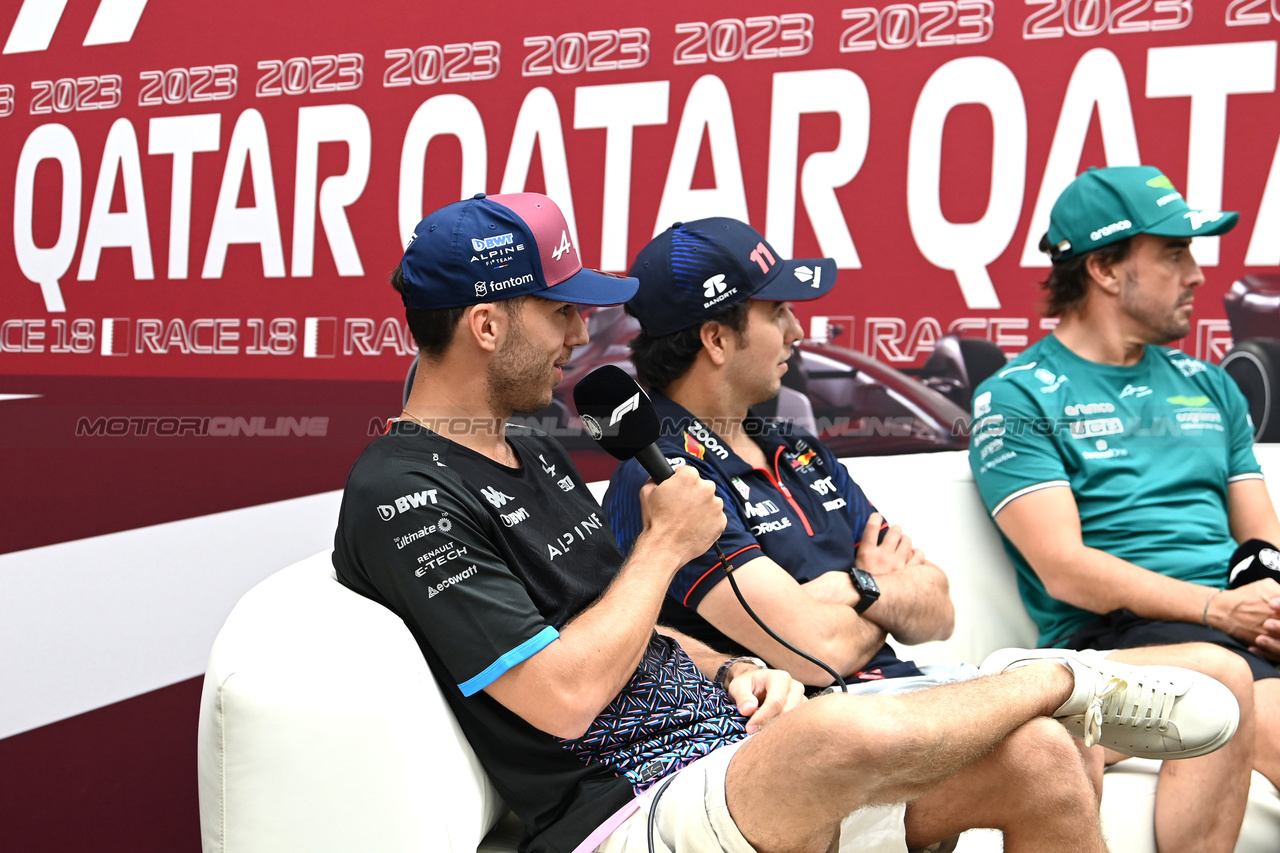 GP QATAR, (L to R): Pierre Gasly (FRA) Alpine F1 Team e Sergio Perez (MEX) Red Bull Racing in the FIA Press Conference.

05.10.2023. Formula 1 World Championship, Rd 18, Qatar Grand Prix, Doha, Qatar, Preparation Day.

- www.xpbimages.com, EMail: requests@xpbimages.com © Copyright: XPB Images