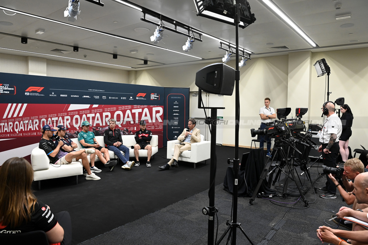 GP QATAR, (L to R): Pierre Gasly (FRA) Alpine F1 Team; Sergio Perez (MEX) Red Bull Racing; Fernando Alonso (ESP) Aston Martin F1 Team; Nico Hulkenberg (GER) Haas F1 Team; e Zhou Guanyu (CHN) Alfa Romeo F1 Team, in the FIA Press Conference.

05.10.2023. Formula 1 World Championship, Rd 18, Qatar Grand Prix, Doha, Qatar, Preparation Day.

- www.xpbimages.com, EMail: requests@xpbimages.com © Copyright: XPB Images