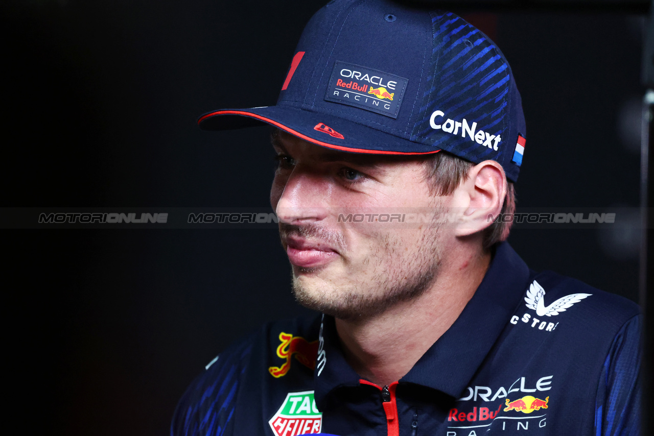 GP QATAR, Max Verstappen (NLD) Red Bull Racing.

05.10.2023. Formula 1 World Championship, Rd 18, Qatar Grand Prix, Doha, Qatar, Preparation Day.

- www.xpbimages.com, EMail: requests@xpbimages.com © Copyright: Batchelor / XPB Images