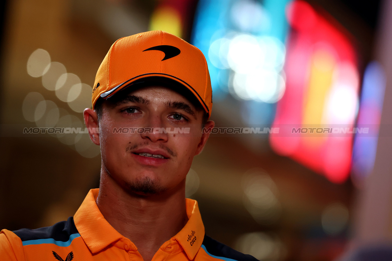 GP QATAR, Lando Norris (GBR) McLaren.

05.10.2023. Formula 1 World Championship, Rd 18, Qatar Grand Prix, Doha, Qatar, Preparation Day.

- www.xpbimages.com, EMail: requests@xpbimages.com © Copyright: Moy / XPB Images