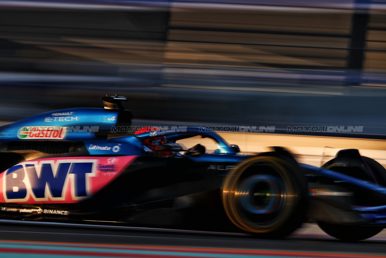 GP QATAR, Esteban Ocon (FRA) Alpine F1 Team A523.

07.10.2023. Formula 1 World Championship, Rd 18, Qatar Grand Prix, Doha, Qatar, Sprint Day.

 - www.xpbimages.com, EMail: requests@xpbimages.com © Copyright: Coates / XPB Images