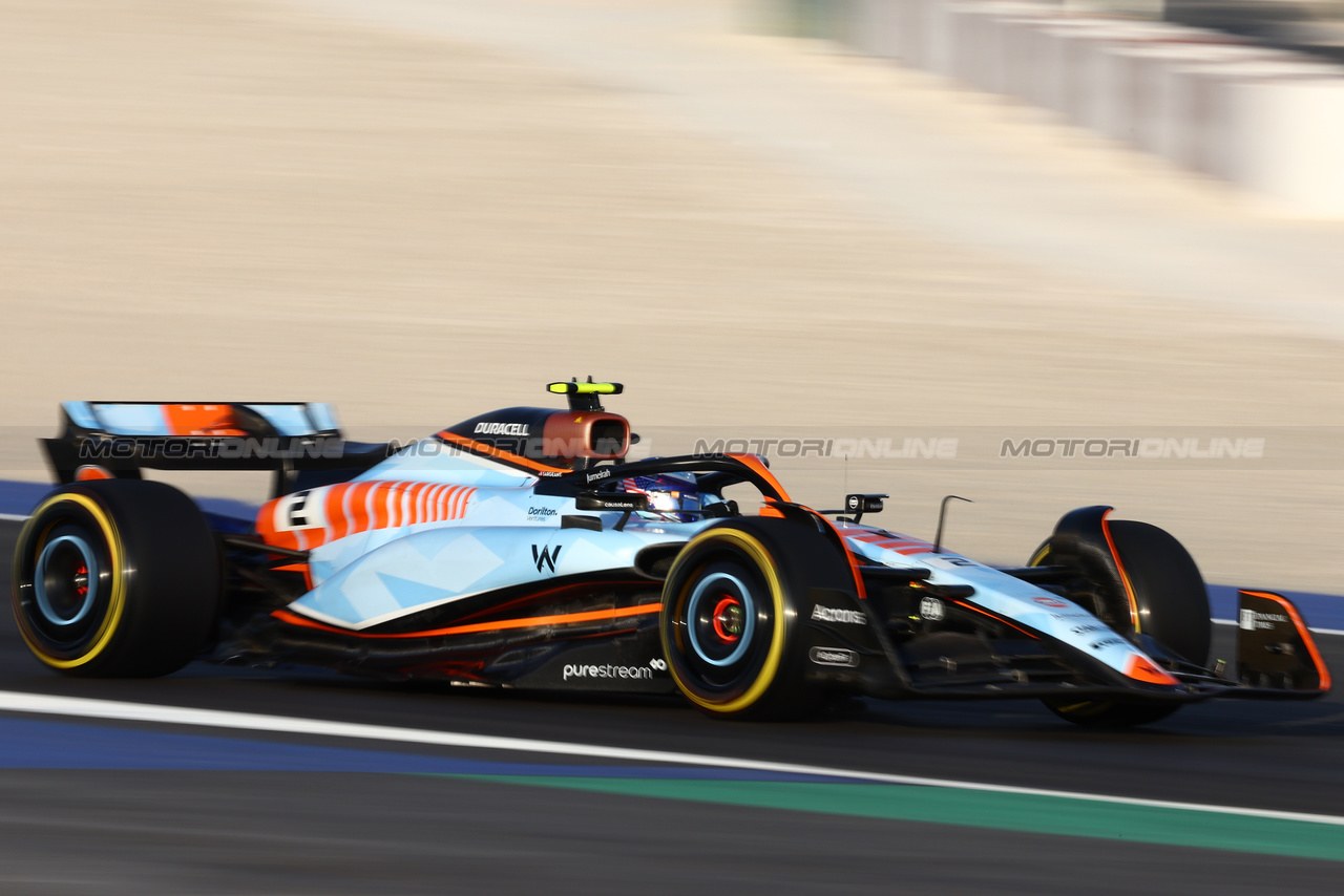 GP QATAR, Logan Sargeant (USA) Williams Racing FW45.

07.10.2023. Formula 1 World Championship, Rd 18, Qatar Grand Prix, Doha, Qatar, Sprint Day.

 - www.xpbimages.com, EMail: requests@xpbimages.com © Copyright: Coates / XPB Images