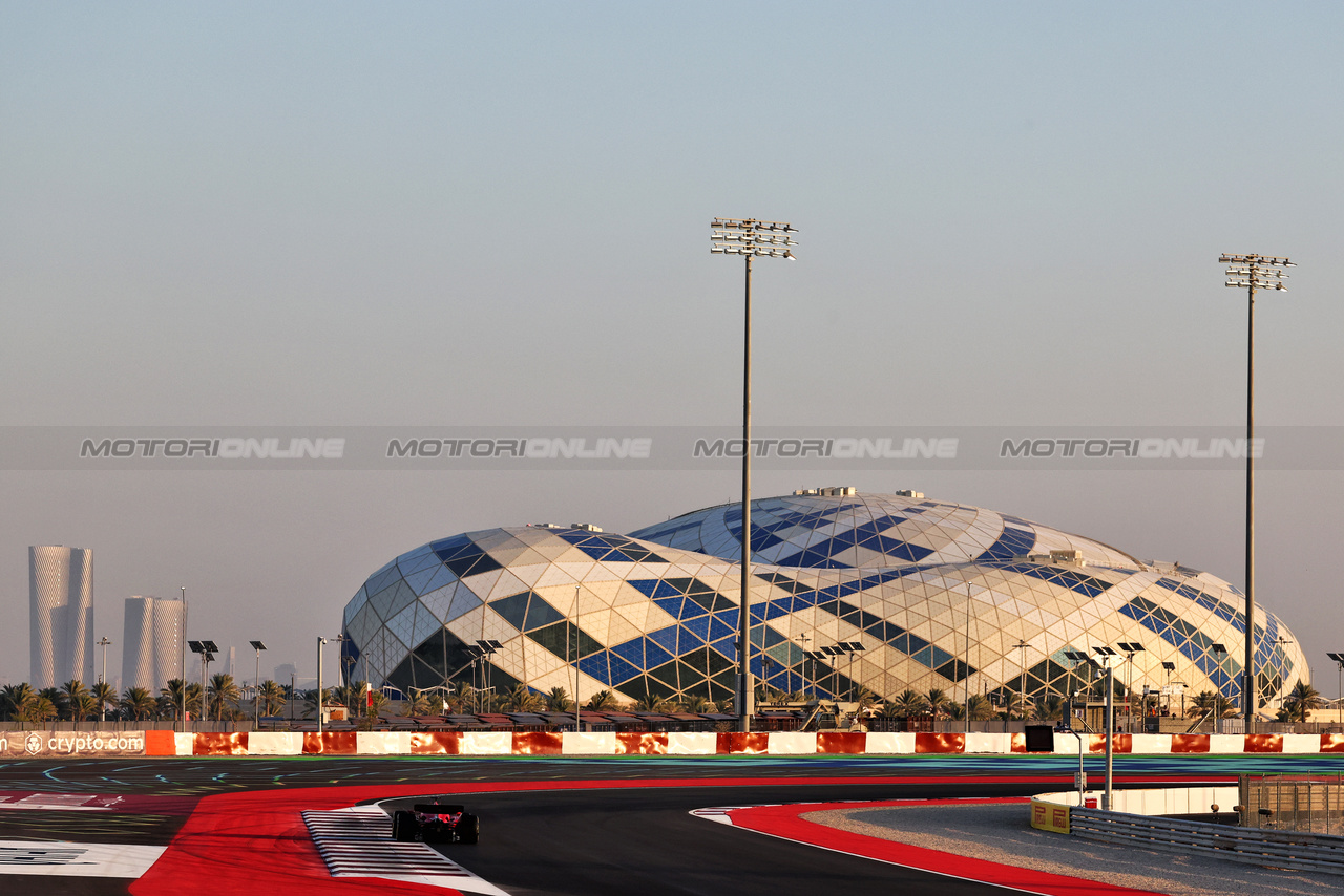 GP QATAR, Charles Leclerc (MON) Ferrari SF-23.

07.10.2023. Formula 1 World Championship, Rd 18, Qatar Grand Prix, Doha, Qatar, Sprint Day.

- www.xpbimages.com, EMail: requests@xpbimages.com © Copyright: Charniaux / XPB Images