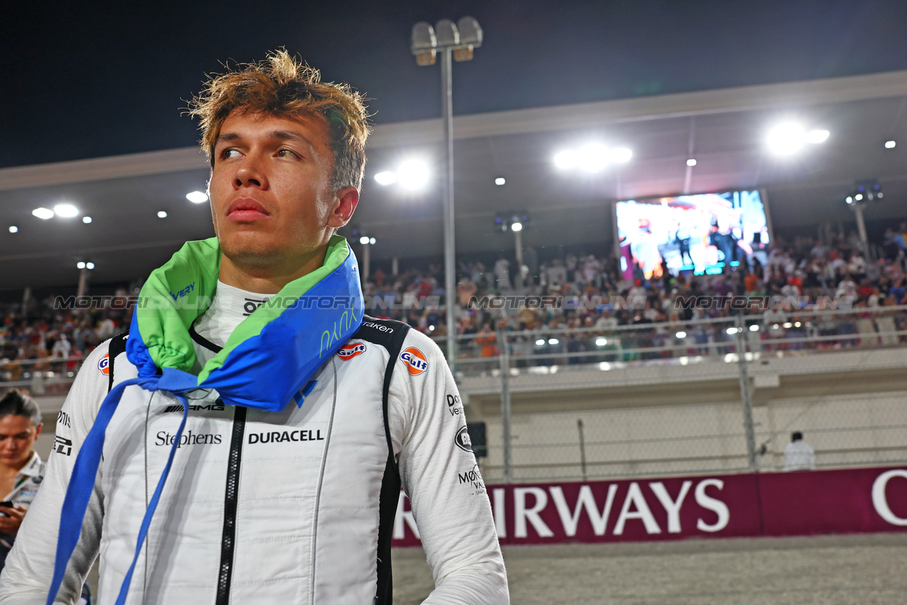 GP QATAR, Alexander Albon (THA) Williams Racing on the grid.

07.10.2023. Formula 1 World Championship, Rd 18, Qatar Grand Prix, Doha, Qatar, Sprint Day.

- www.xpbimages.com, EMail: requests@xpbimages.com © Copyright: Batchelor / XPB Images