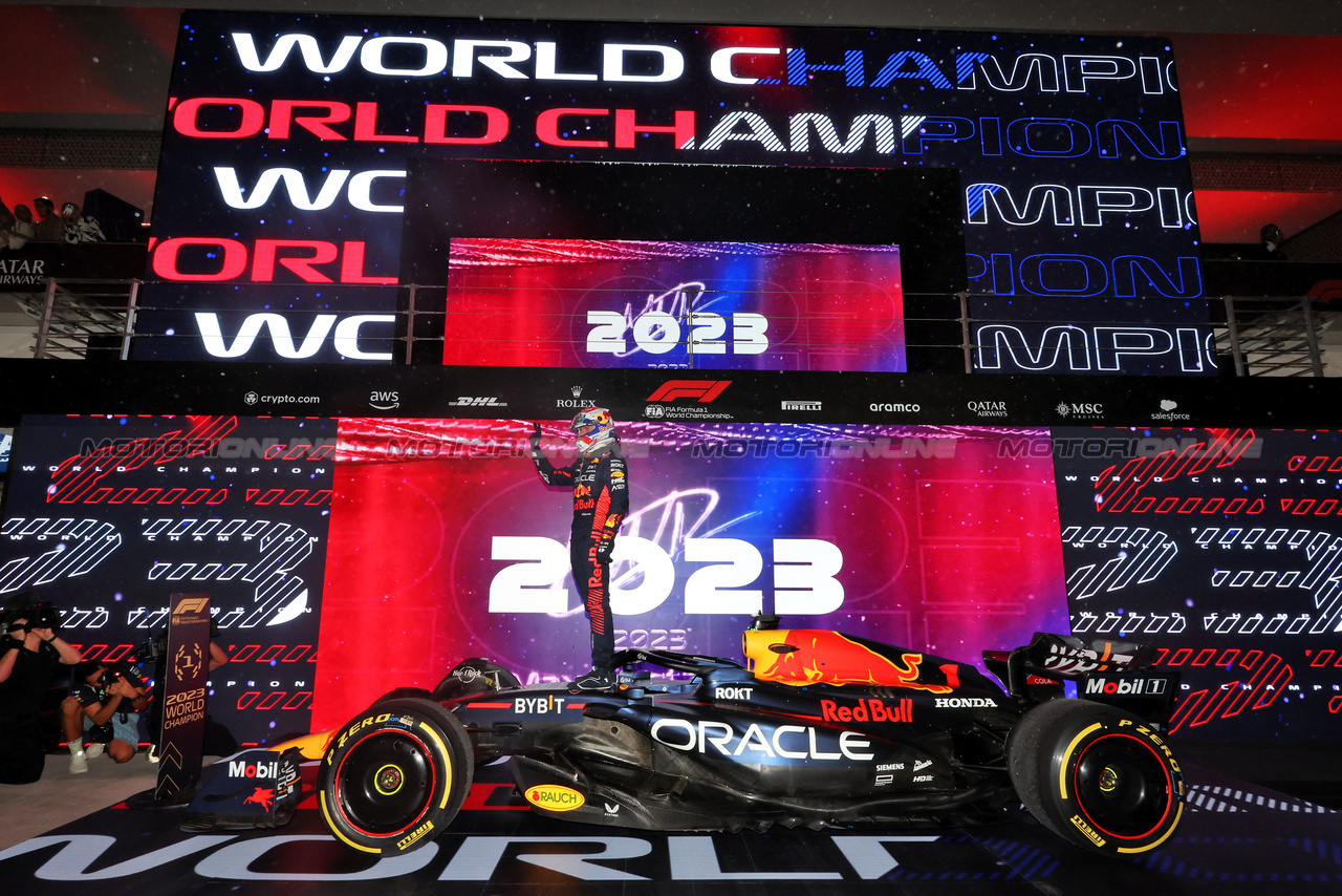 GP QATAR, Max Verstappen (NLD) Red Bull Racing RB19 celebrates winning his third World Championship in Sprint parc ferme.

07.10.2023. Formula 1 World Championship, Rd 18, Qatar Grand Prix, Doha, Qatar, Sprint Day.

- www.xpbimages.com, EMail: requests@xpbimages.com © Copyright: Moy / XPB Images