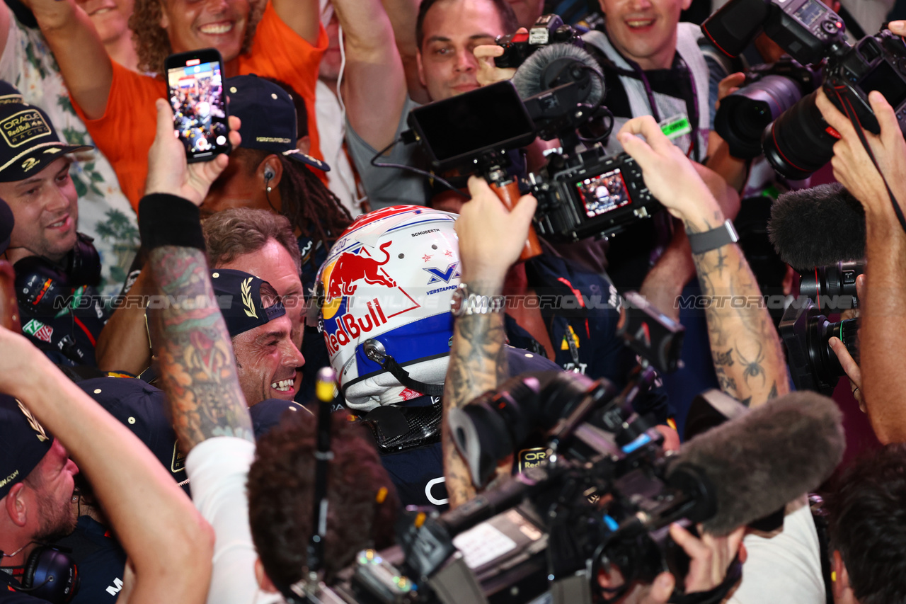 GP QATAR, Max Verstappen (NLD) Red Bull Racing celebrates winning his third World Championship in Sprint parc ferme.
07.10.2023. Formula 1 World Championship, Rd 18, Qatar Grand Prix, Doha, Qatar, Sprint Day.
- www.xpbimages.com, EMail: requests@xpbimages.com © Copyright: Batchelor / XPB Images
