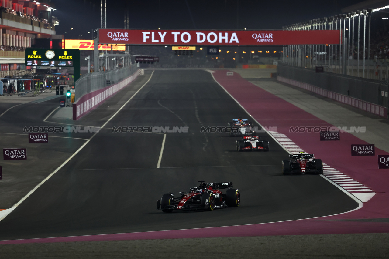 GP QATAR, Valtteri Bottas (FIN) Alfa Romeo F1 Team C43.

07.10.2023. Formula 1 World Championship, Rd 18, Qatar Grand Prix, Doha, Qatar, Sprint Day.

- www.xpbimages.com, EMail: requests@xpbimages.com © Copyright: Moy / XPB Images