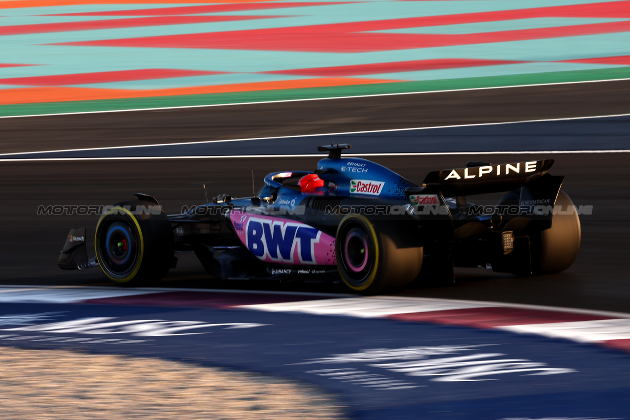 GP QATAR, Esteban Ocon (FRA) Alpine F1 Team A523.

07.10.2023. Formula 1 World Championship, Rd 18, Qatar Grand Prix, Doha, Qatar, Sprint Day.

 - www.xpbimages.com, EMail: requests@xpbimages.com © Copyright: Coates / XPB Images