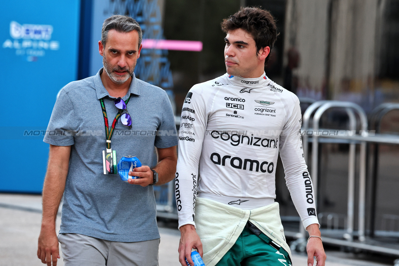 GP QATAR, Lance Stroll (CDN) Aston Martin F1 Team.

07.10.2023. Formula 1 World Championship, Rd 18, Qatar Grand Prix, Doha, Qatar, Sprint Day.

- www.xpbimages.com, EMail: requests@xpbimages.com © Copyright: Moy / XPB Images