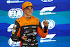 GP QATAR, Oscar Piastri (AUS) McLaren MCL60 celebrates being fastest in Sprint Shootout.
07.10.2023. Formula 1 World Championship, Rd 18, Qatar Grand Prix, Doha, Qatar, Sprint Day.
 - www.xpbimages.com, EMail: requests@xpbimages.com © Copyright: Coates / XPB Images
