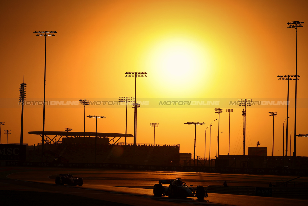 GP QATAR, Alexander Albon (THA) Williams Racing FW45.

06.10.2023 Formula 1 World Championship, Rd 18, Qatar Grand Prix, Doha, Qatar, Qualifiche Day.

- www.xpbimages.com, EMail: requests@xpbimages.com © Copyright: Moy / XPB Images