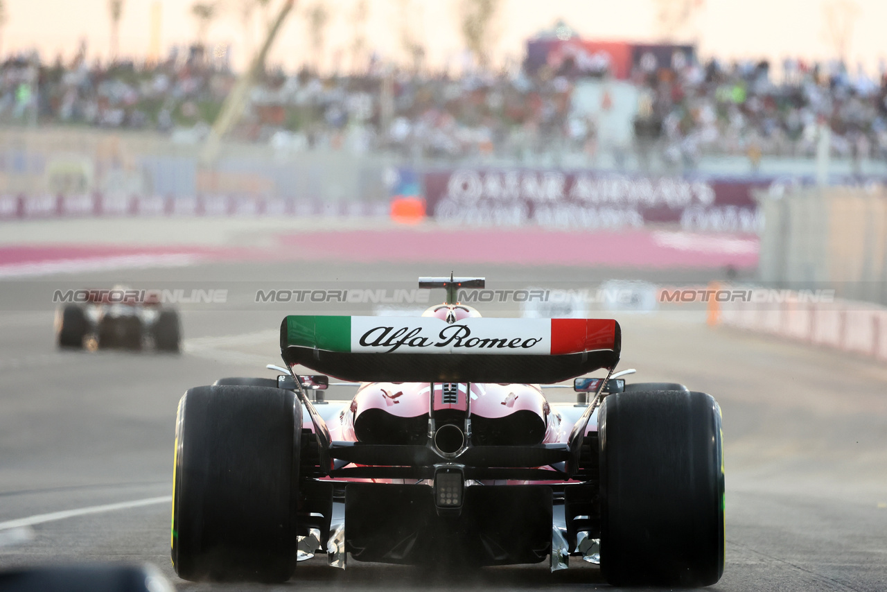GP QATAR, Valtteri Bottas (FIN) Alfa Romeo F1 Team C43.

06.10.2023 Formula 1 World Championship, Rd 18, Qatar Grand Prix, Doha, Qatar, Qualifiche Day.

 - www.xpbimages.com, EMail: requests@xpbimages.com © Copyright: Coates / XPB Images