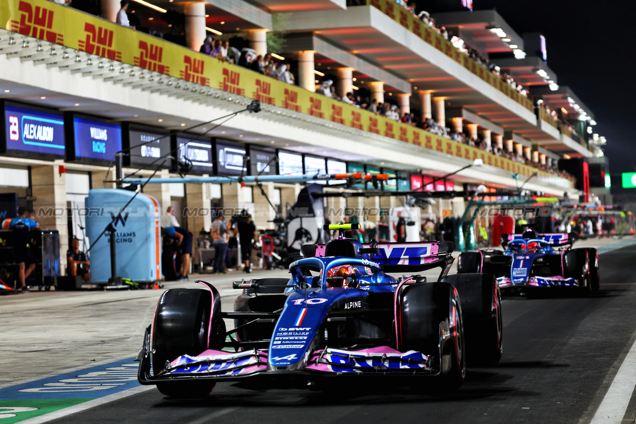 GP QATAR, Pierre Gasly (FRA) Alpine F1 Team A523 leaves the pits.

06.10.2023 Formula 1 World Championship, Rd 18, Qatar Grand Prix, Doha, Qatar, Qualifiche Day.

- www.xpbimages.com, EMail: requests@xpbimages.com © Copyright: Batchelor / XPB Images