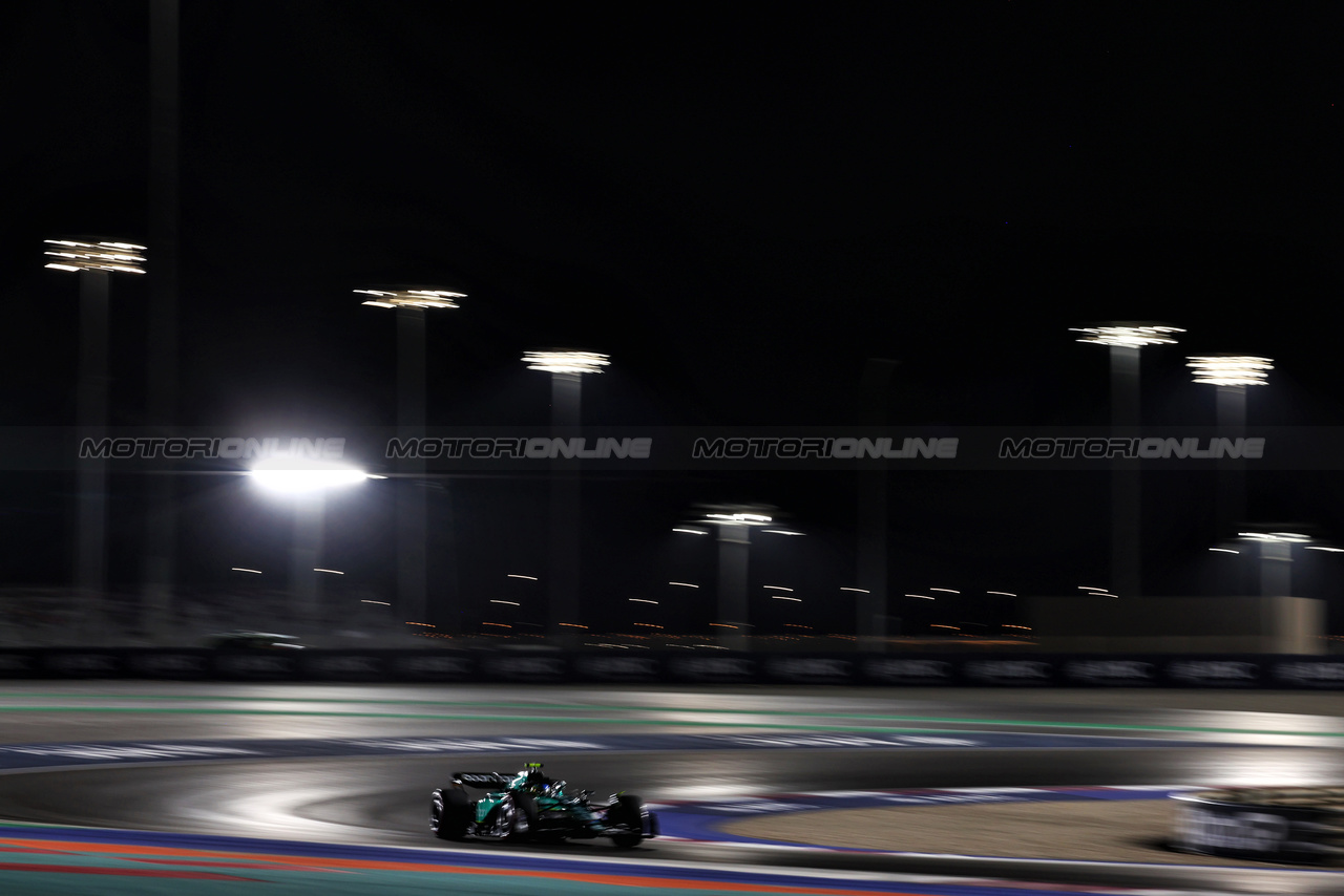 GP QATAR, Fernando Alonso (ESP) Aston Martin F1 Team AMR23.

06.10.2023 Formula 1 World Championship, Rd 18, Qatar Grand Prix, Doha, Qatar, Qualifiche Day.

 - www.xpbimages.com, EMail: requests@xpbimages.com © Copyright: Coates / XPB Images