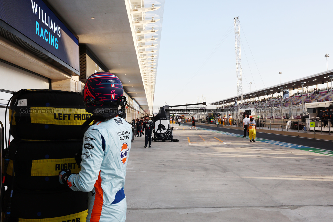 GP QATAR, Alexander Albon (THA) Williams Racing.

06.10.2023 Formula 1 World Championship, Rd 18, Qatar Grand Prix, Doha, Qatar, Qualifiche Day.

- www.xpbimages.com, EMail: requests@xpbimages.com © Copyright: Batchelor / XPB Images