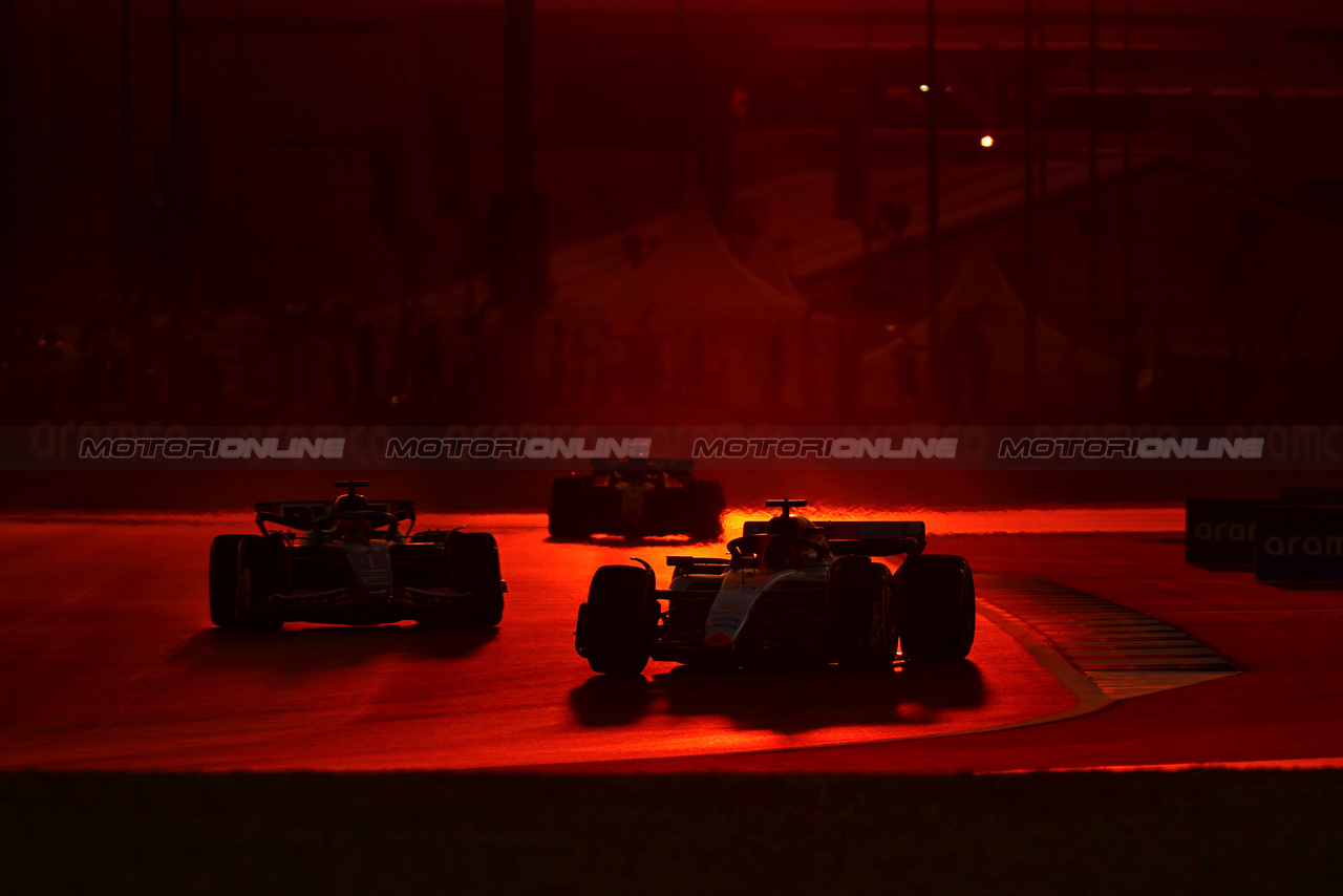 GP QATAR, Alexander Albon (THA) Williams Racing FW45.

06.10.2023 Formula 1 World Championship, Rd 18, Qatar Grand Prix, Doha, Qatar, Qualifiche Day.

- www.xpbimages.com, EMail: requests@xpbimages.com © Copyright: Charniaux / XPB Images
