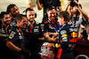 GP QATAR, Max Verstappen (NLD) Red Bull Racing celebrates his pole position with the team in qualifying parc ferme.
06.10.2023 Formula 1 World Championship, Rd 18, Qatar Grand Prix, Doha, Qatar, Qualifiche Day.
- www.xpbimages.com, EMail: requests@xpbimages.com © Copyright: Batchelor / XPB Images