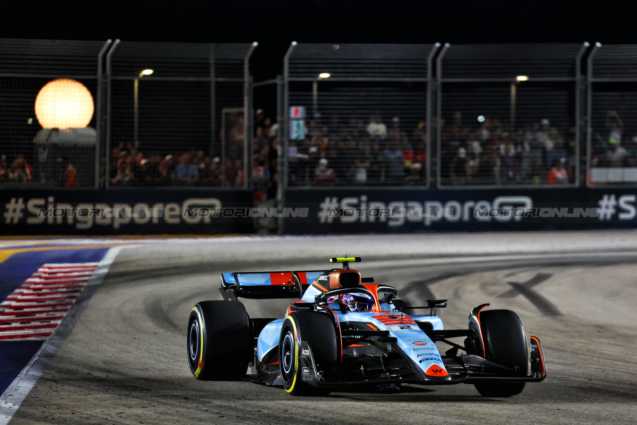 GP SINGAPORE, Logan Sargeant (USA) Williams Racing FW45.

17.09.2023. Formula 1 World Championship, Rd 16, Singapore Grand Prix, Marina Bay Street Circuit, Singapore, Gara Day.

- www.xpbimages.com, EMail: requests@xpbimages.com © Copyright: Batchelor / XPB Images