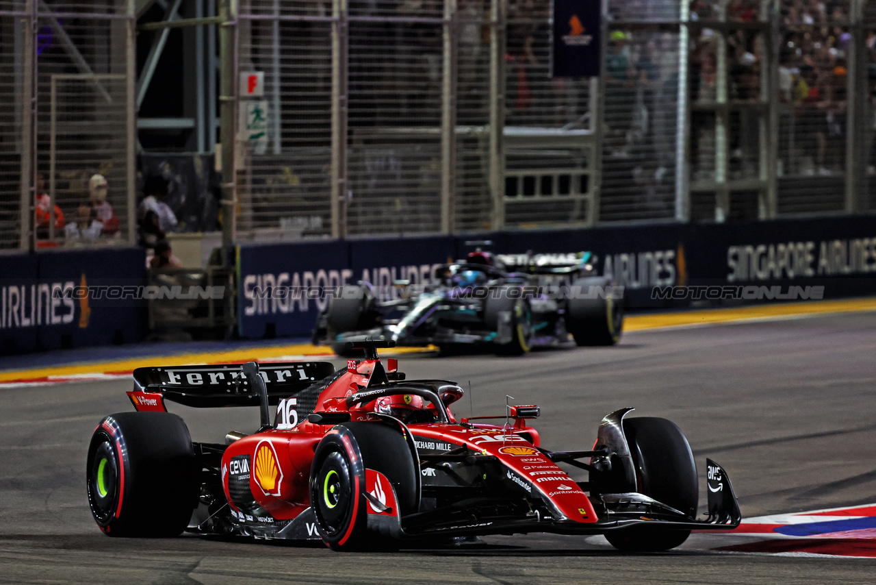 GP SINGAPORE, Charles Leclerc (MON) Ferrari SF-23.

17.09.2023. Formula 1 World Championship, Rd 16, Singapore Grand Prix, Marina Bay Street Circuit, Singapore, Gara Day.

- www.xpbimages.com, EMail: requests@xpbimages.com © Copyright: Batchelor / XPB Images