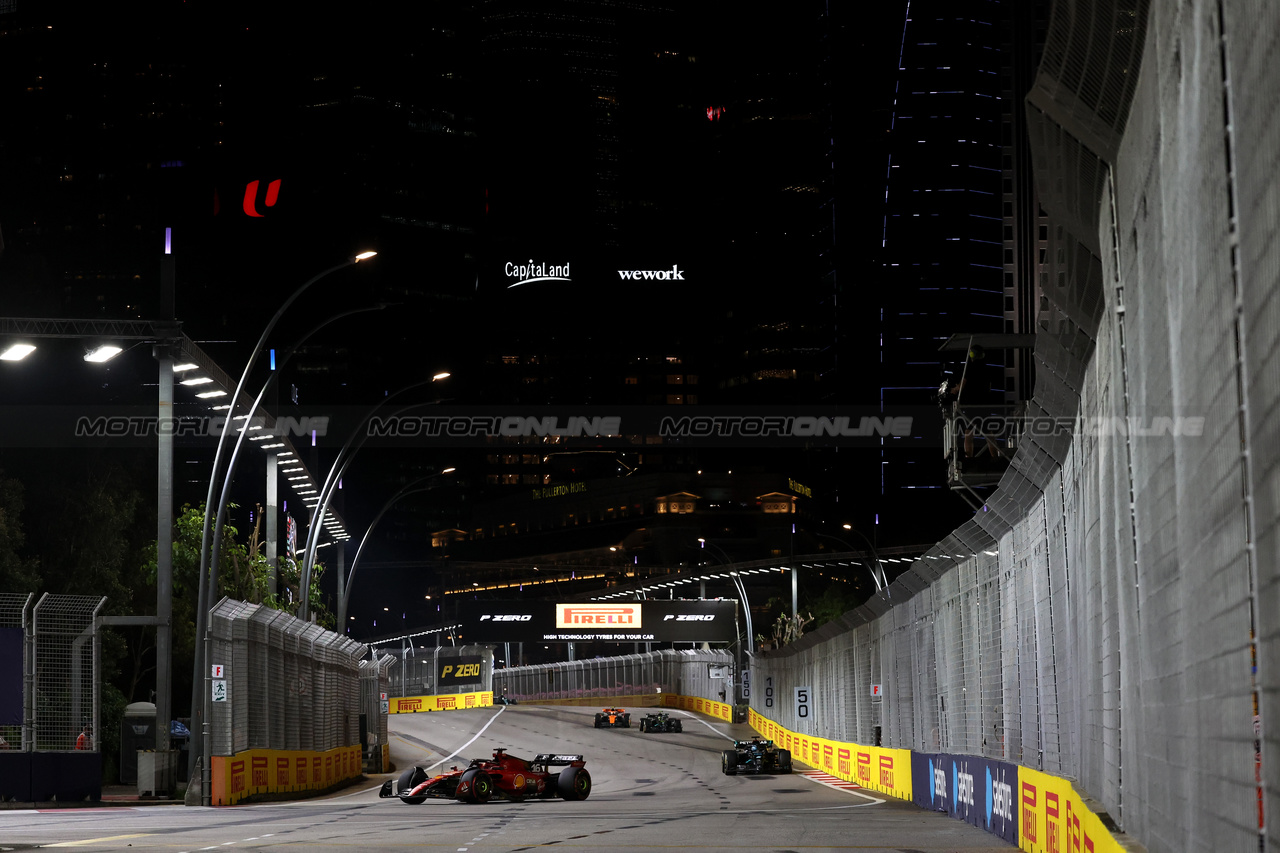 GP SINGAPORE, Charles Leclerc (MON) Ferrari SF-23.

17.09.2023. Formula 1 World Championship, Rd 16, Singapore Grand Prix, Marina Bay Street Circuit, Singapore, Gara Day.

- www.xpbimages.com, EMail: requests@xpbimages.com © Copyright: Bearne / XPB Images