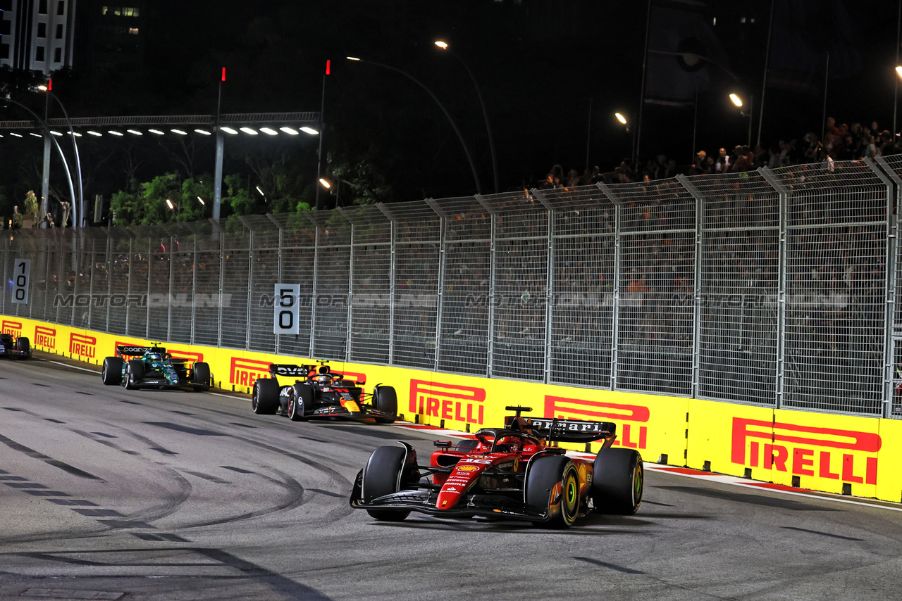 GP SINGAPORE, Charles Leclerc (MON) Ferrari SF-23.

17.09.2023. Formula 1 World Championship, Rd 16, Singapore Grand Prix, Marina Bay Street Circuit, Singapore, Gara Day.

- www.xpbimages.com, EMail: requests@xpbimages.com © Copyright: Bearne / XPB Images