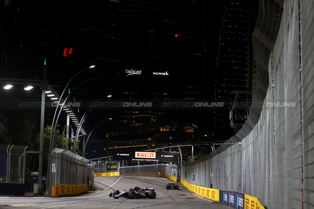 GP SINGAPORE, Logan Sargeant (USA) Williams Racing FW45.

17.09.2023. Formula 1 World Championship, Rd 16, Singapore Grand Prix, Marina Bay Street Circuit, Singapore, Gara Day.

- www.xpbimages.com, EMail: requests@xpbimages.com © Copyright: Bearne / XPB Images