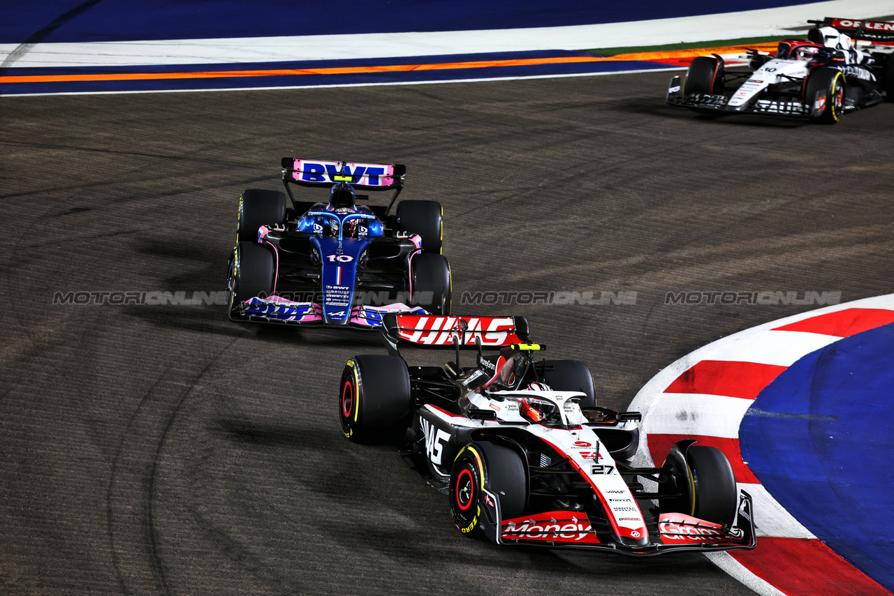 GP SINGAPORE, Nico Hulkenberg (GER) Haas VF-23.

17.09.2023. Formula 1 World Championship, Rd 16, Singapore Grand Prix, Marina Bay Street Circuit, Singapore, Gara Day.

- www.xpbimages.com, EMail: requests@xpbimages.com © Copyright: Charniaux / XPB Images