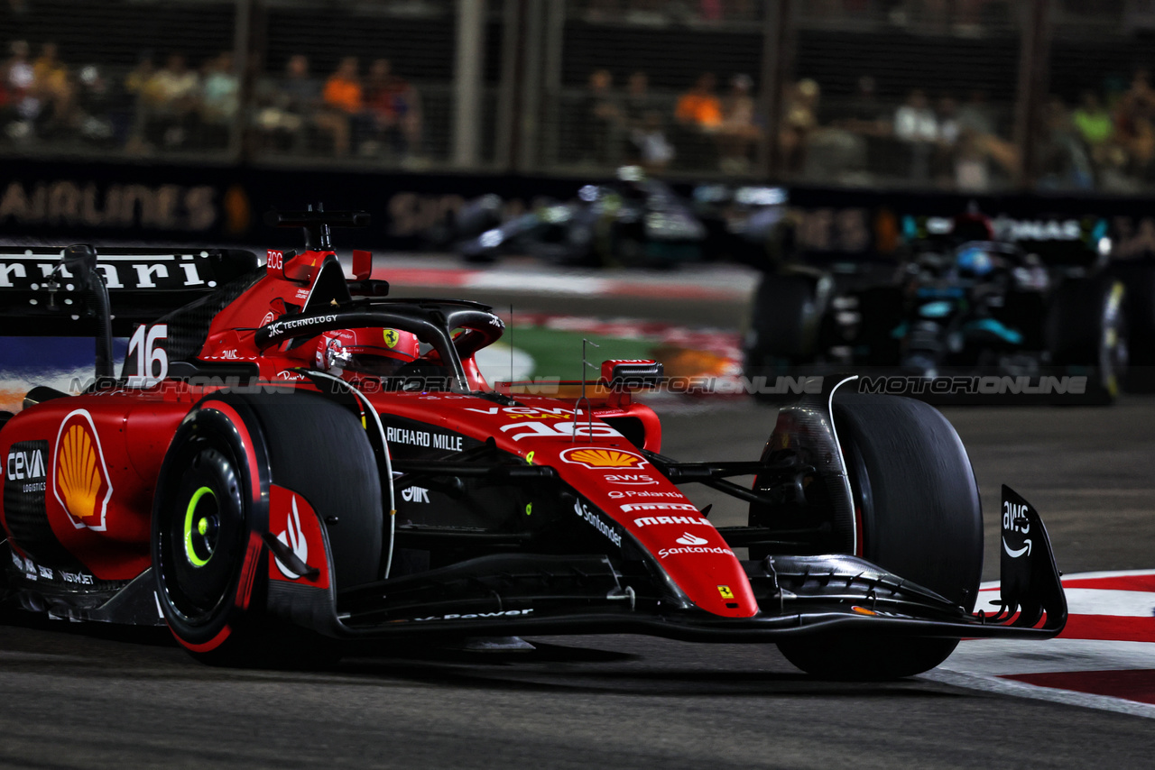 GP SINGAPORE, Charles Leclerc (MON) Ferrari SF-23.

17.09.2023. Formula 1 World Championship, Rd 16, Singapore Grand Prix, Marina Bay Street Circuit, Singapore, Gara Day.

- www.xpbimages.com, EMail: requests@xpbimages.com © Copyright: Charniaux / XPB Images