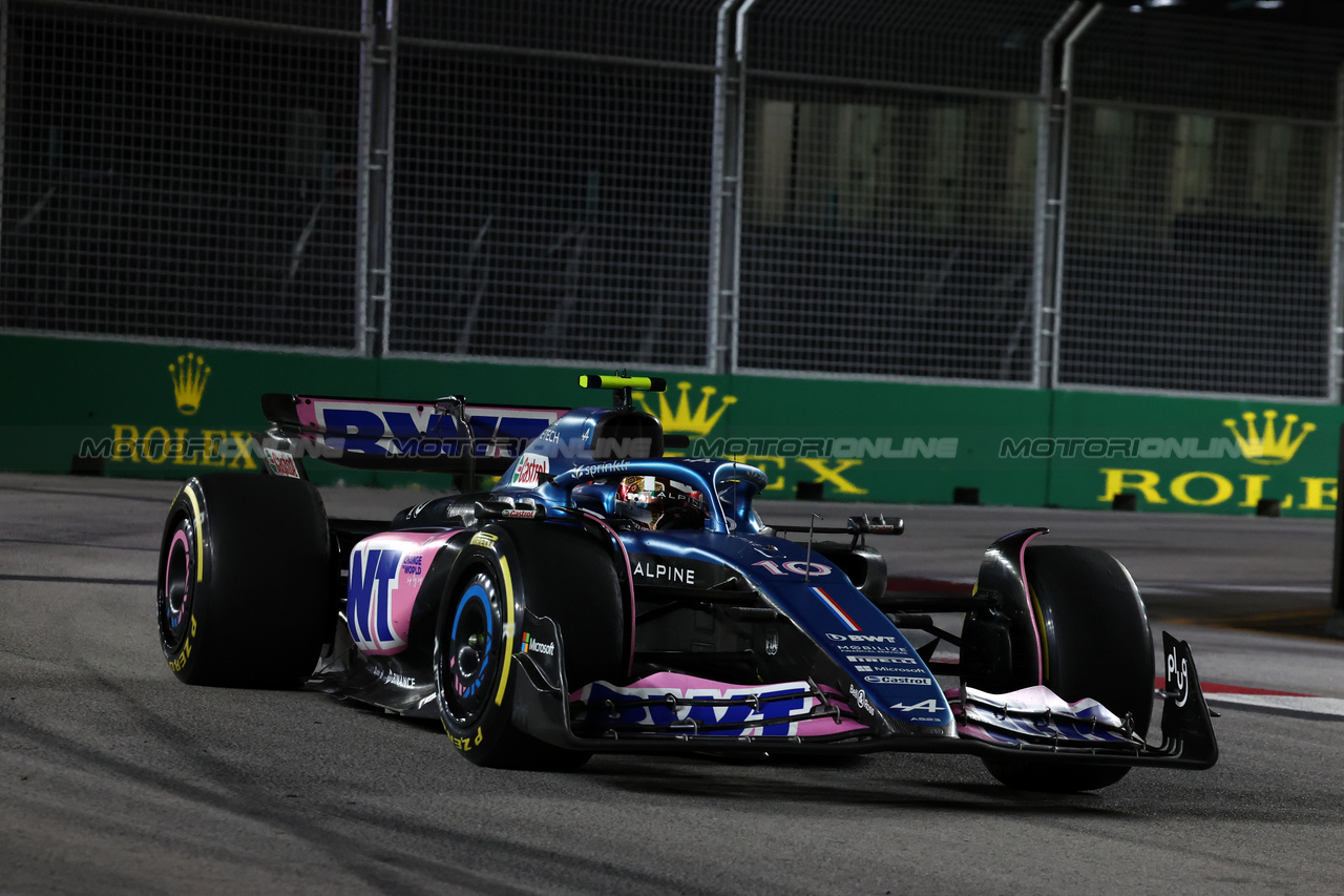 GP SINGAPORE, Pierre Gasly (FRA) Alpine F1 Team A523.

17.09.2023. Formula 1 World Championship, Rd 16, Singapore Grand Prix, Marina Bay Street Circuit, Singapore, Gara Day.

- www.xpbimages.com, EMail: requests@xpbimages.com © Copyright: Moy / XPB Images