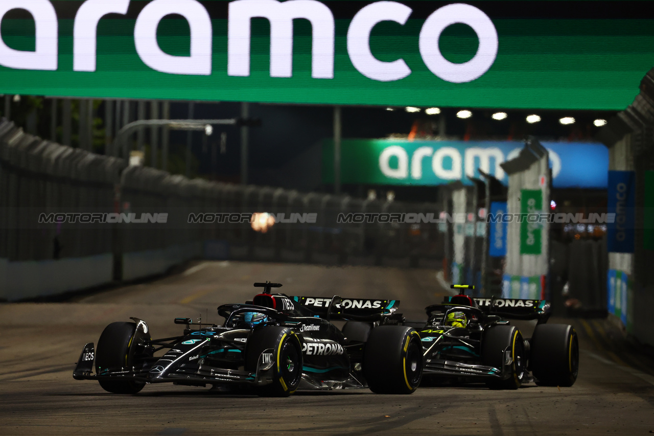 GP SINGAPORE, George Russell (GBR) Mercedes AMG F1 W14.

17.09.2023. Formula 1 World Championship, Rd 16, Singapore Grand Prix, Marina Bay Street Circuit, Singapore, Gara Day.

 - www.xpbimages.com, EMail: requests@xpbimages.com © Copyright: Coates / XPB Images