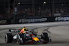 GP SINGAPORE, Max Verstappen (NLD) Red Bull Racing RB19.
17.09.2023. Formula 1 World Championship, Rd 16, Singapore Grand Prix, Marina Bay Street Circuit, Singapore, Gara Day.
- www.xpbimages.com, EMail: requests@xpbimages.com © Copyright: Batchelor / XPB Images