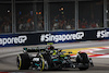 GP SINGAPORE, Lewis Hamilton (GBR) Mercedes AMG F1 W14.
17.09.2023. Formula 1 World Championship, Rd 16, Singapore Grand Prix, Marina Bay Street Circuit, Singapore, Gara Day.
- www.xpbimages.com, EMail: requests@xpbimages.com © Copyright: Batchelor / XPB Images